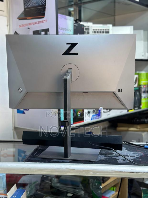 Hp Z24q G3 Qhd Display Displayport 1.4- Hdmi 2.0- Usb Hub- Ips Monitor