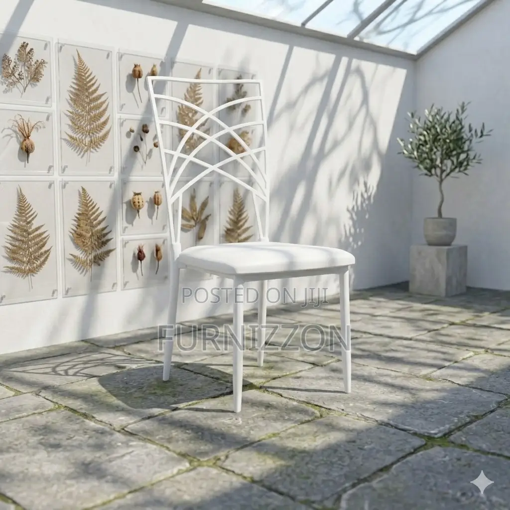 Durable Chameleon Chair for Weddings and Conferences