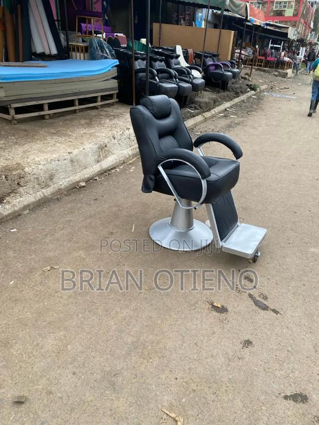 Rotating Barber Silver Base - main view