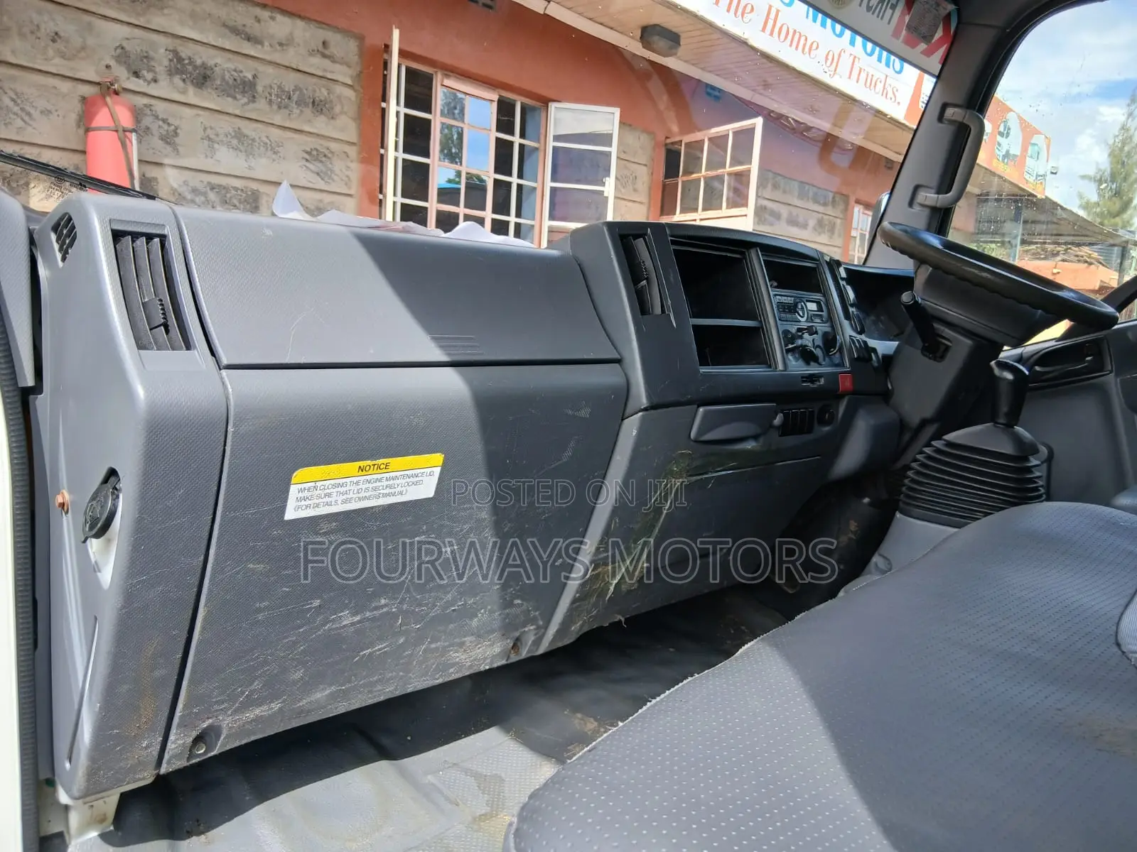 Isuzu NQR Xtra