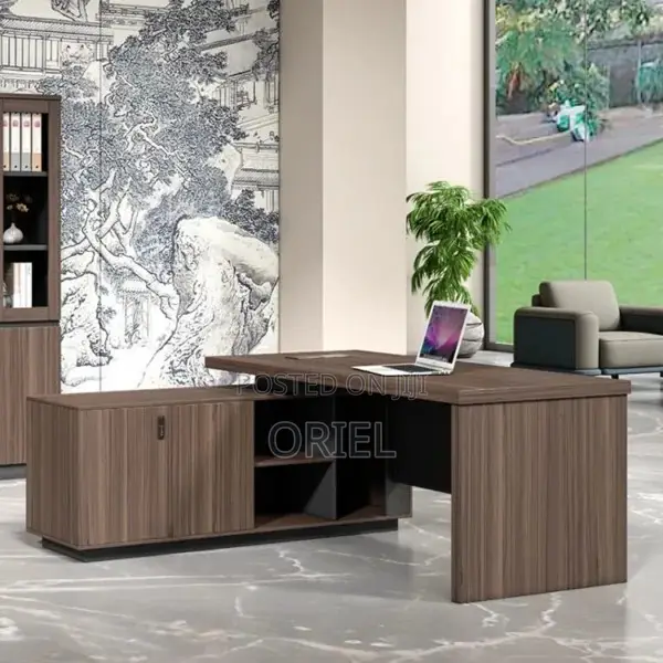 Modern L-Shaped Office Desk : Executive Desk 1.6 Metres