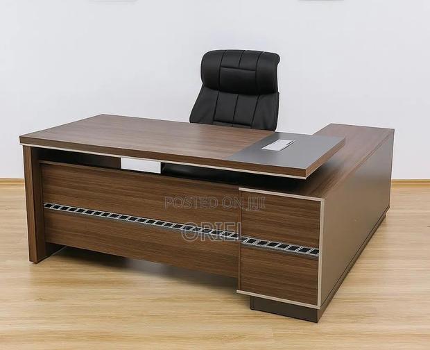 Modern L-Shaped Office Desk : Executive Desk 1.6 Metres - thumbnail 12