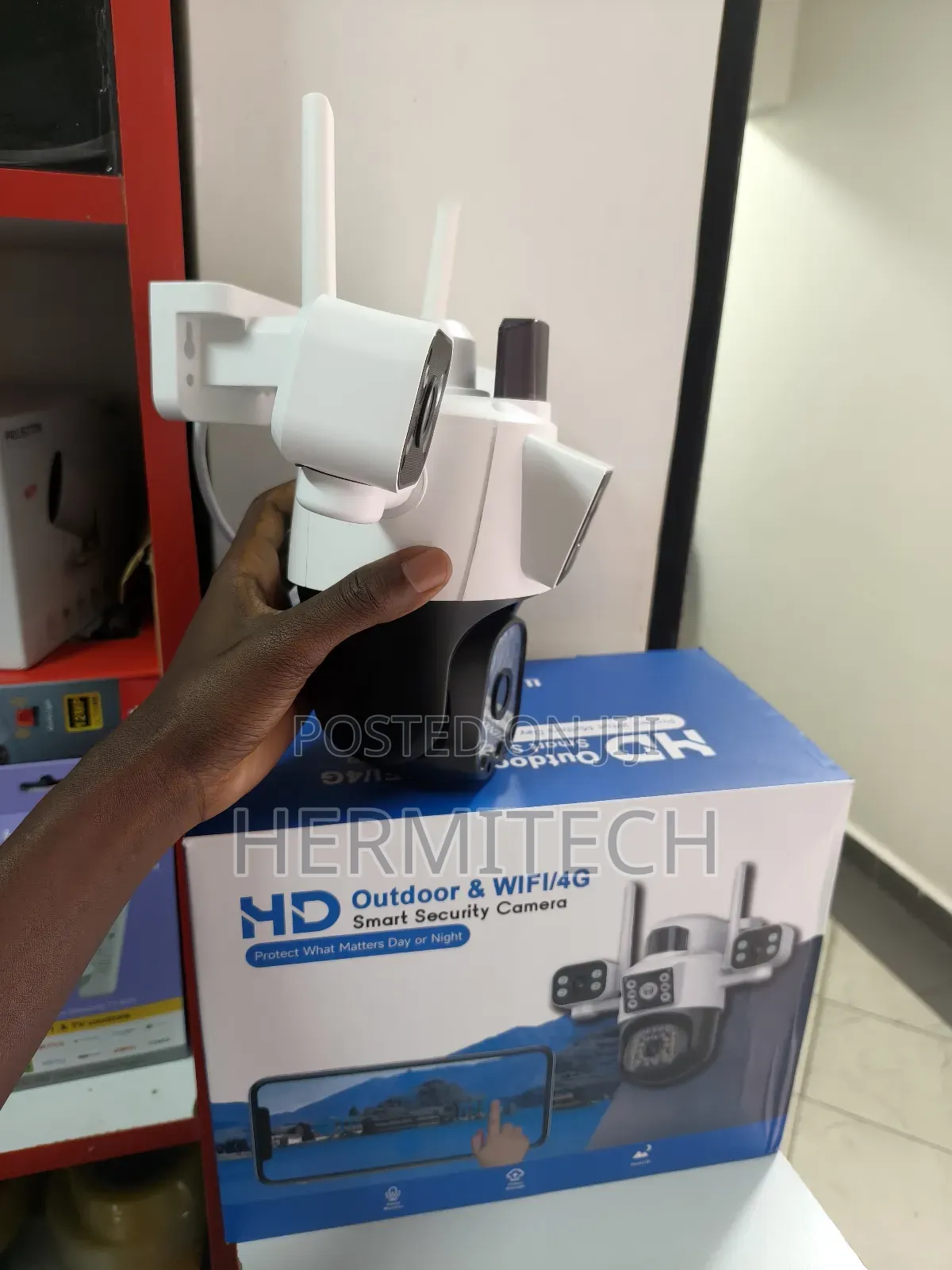 White Triple Lens CCTV Smart Net With Alarm System