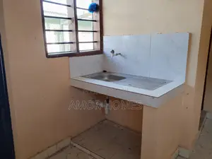 1bdrm Bedsitter in Kiembeni for rent