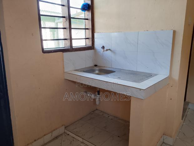1bdrm Bedsitter in Kiembeni for rent - thumbnail 3