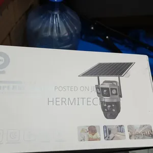 Triple Lens 4g Smart Camera Waterproof Solar Powered PTZ CCTV Camera