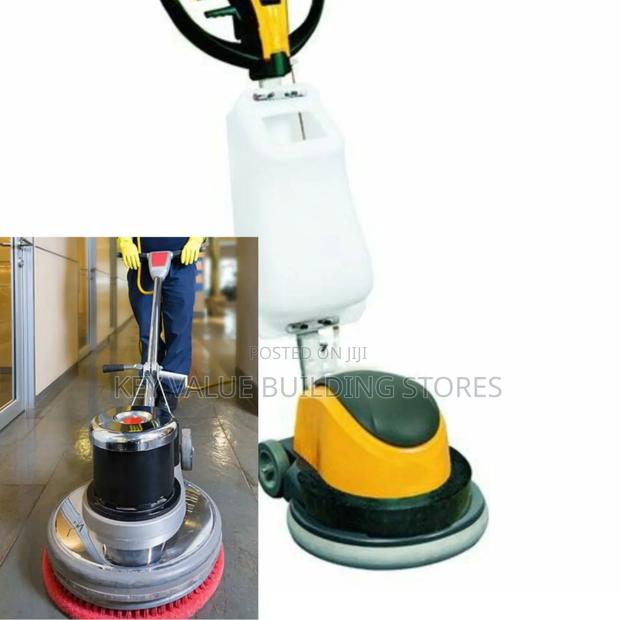 Smart Designed Floor Scrubbing Machine
