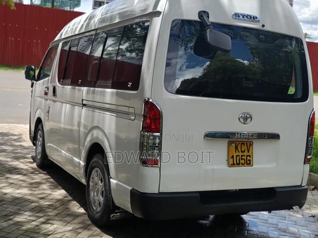 Toyota HiAce 2013 White - thumbnail 6