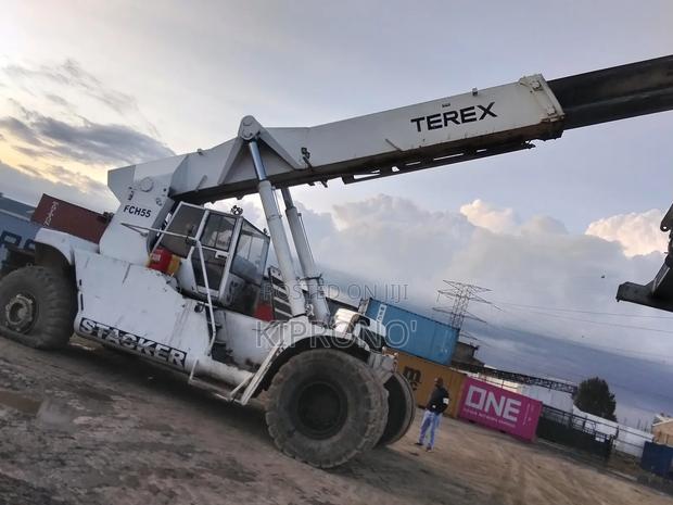 Top Loader 45tonnes - thumbnail 9