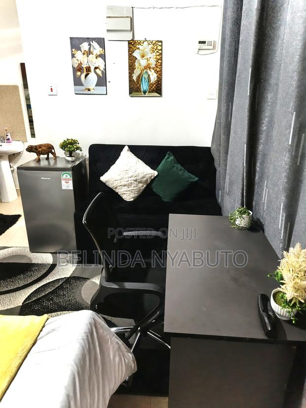 Modern Cozy Studio BNB in Ruiru –Free Wifi,Parking,Hot Shower,Security - thumbnail 5