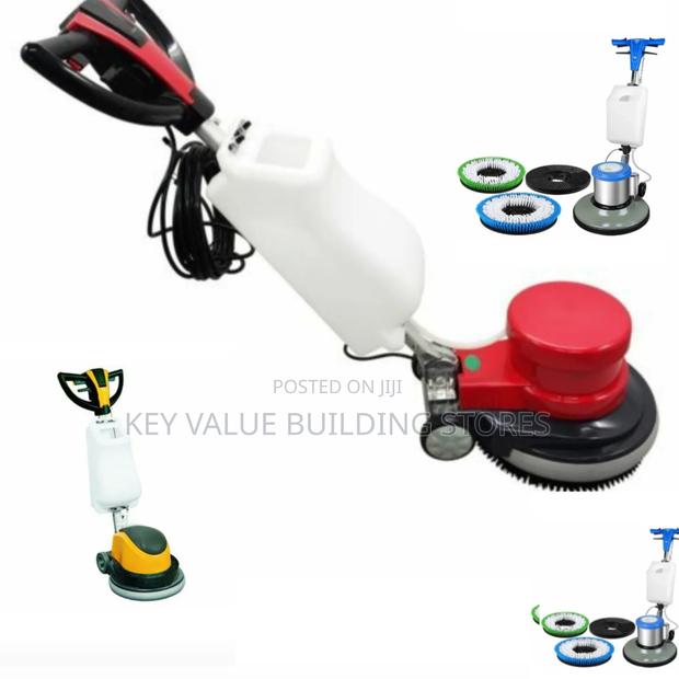 Dynamic Floor Scrubbing Machine