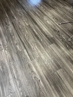 Dry Back LVT Modern Vinyl Tile Flooring for Interiors