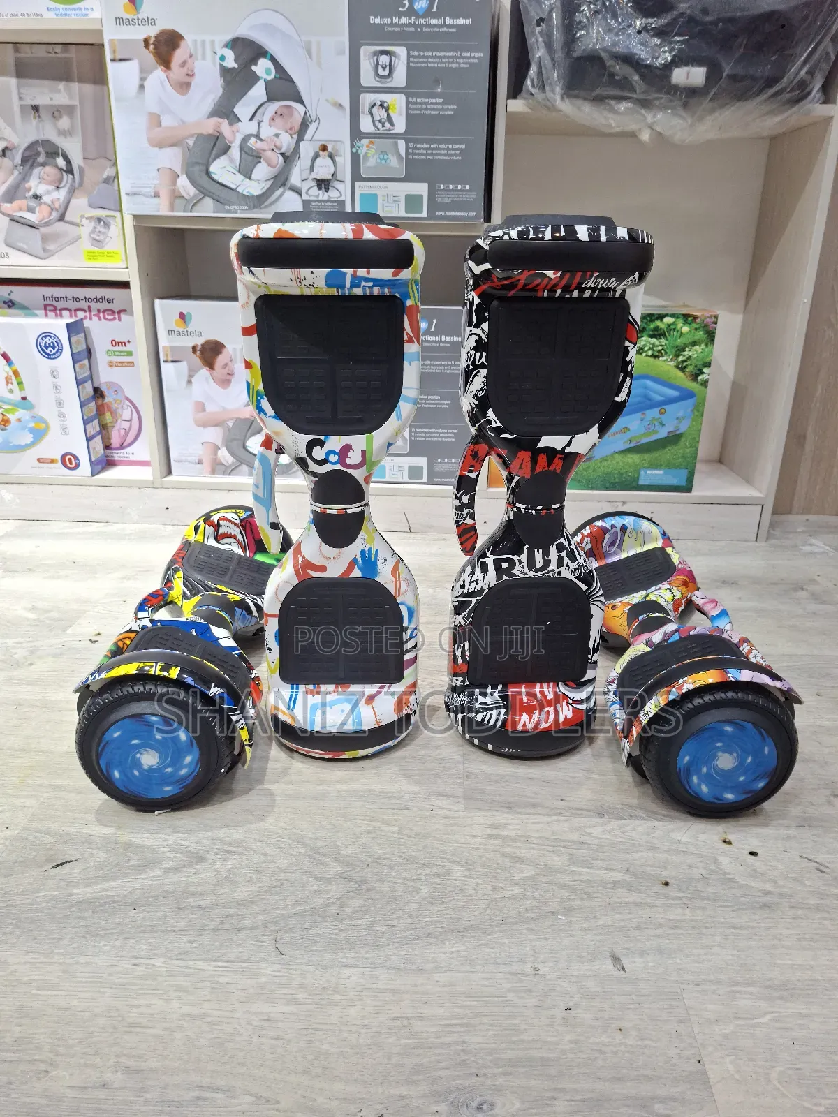 Flashwheel Hoverboard(Supports Up to 100kgs)