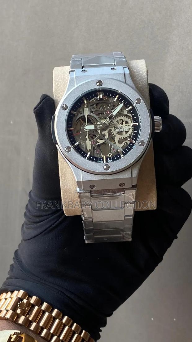 Mechanical Classic Hublot Watch. - thumbnail 2