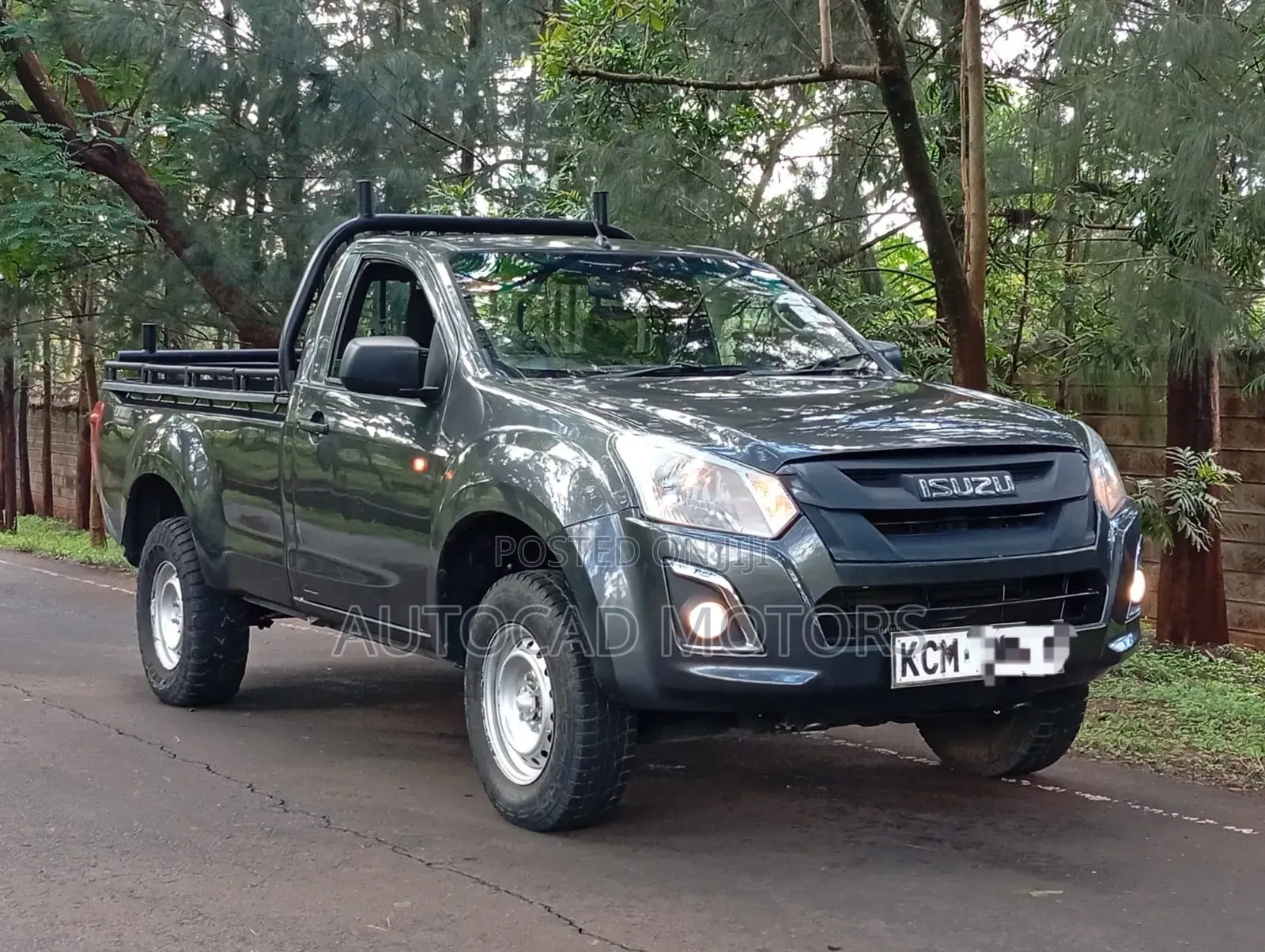 Isuzu D-MAX 2017 Black