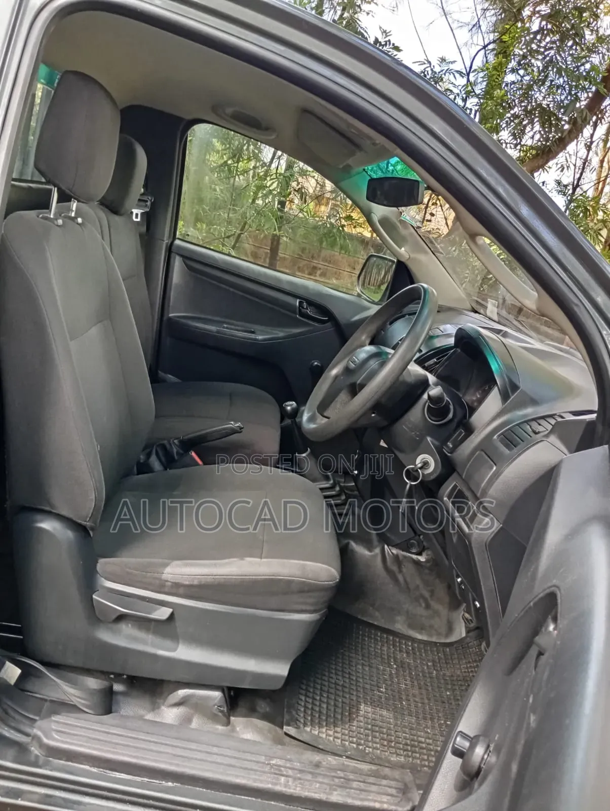 Isuzu D-MAX 2017 Black