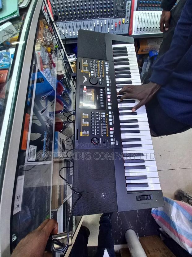 X90 XTS 61-Key Rechargeable Keyboard - main view