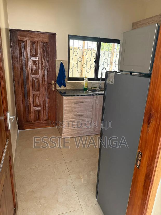 Furnished 2bdrm House in Vescon 1 for rent - thumbnail 4