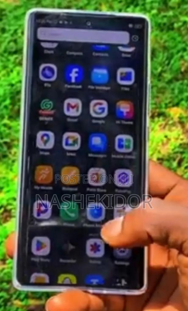 Tecno Camon 30S 128 GB Blue - main view