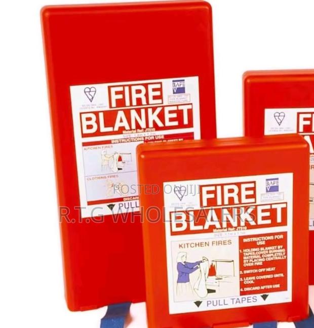 6ft X 6ft Fire Blanket – Heavy Duty Fire Safety Blanket - main view