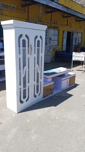 White Colour Wallunit