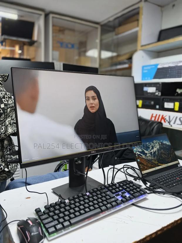 Hp Edge to Edge Display Monitor - thumbnail 2