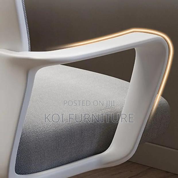 Office Chair; Clerical Modern Mesh Breathable Office Chair - thumbnail 8