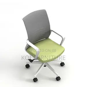Office Chair; White en Green Clerical Strong Mesh Chair