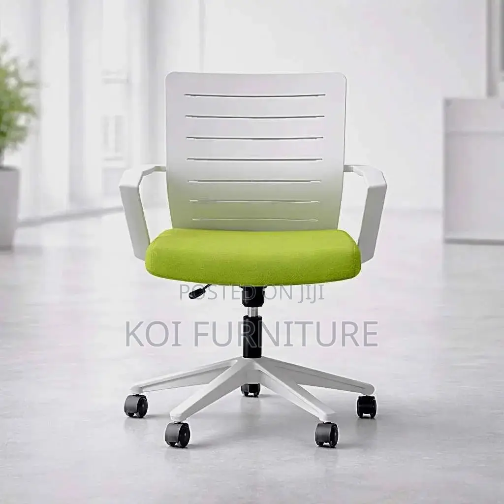 Office Chair; White en Green Clerical Strong Mesh Chair