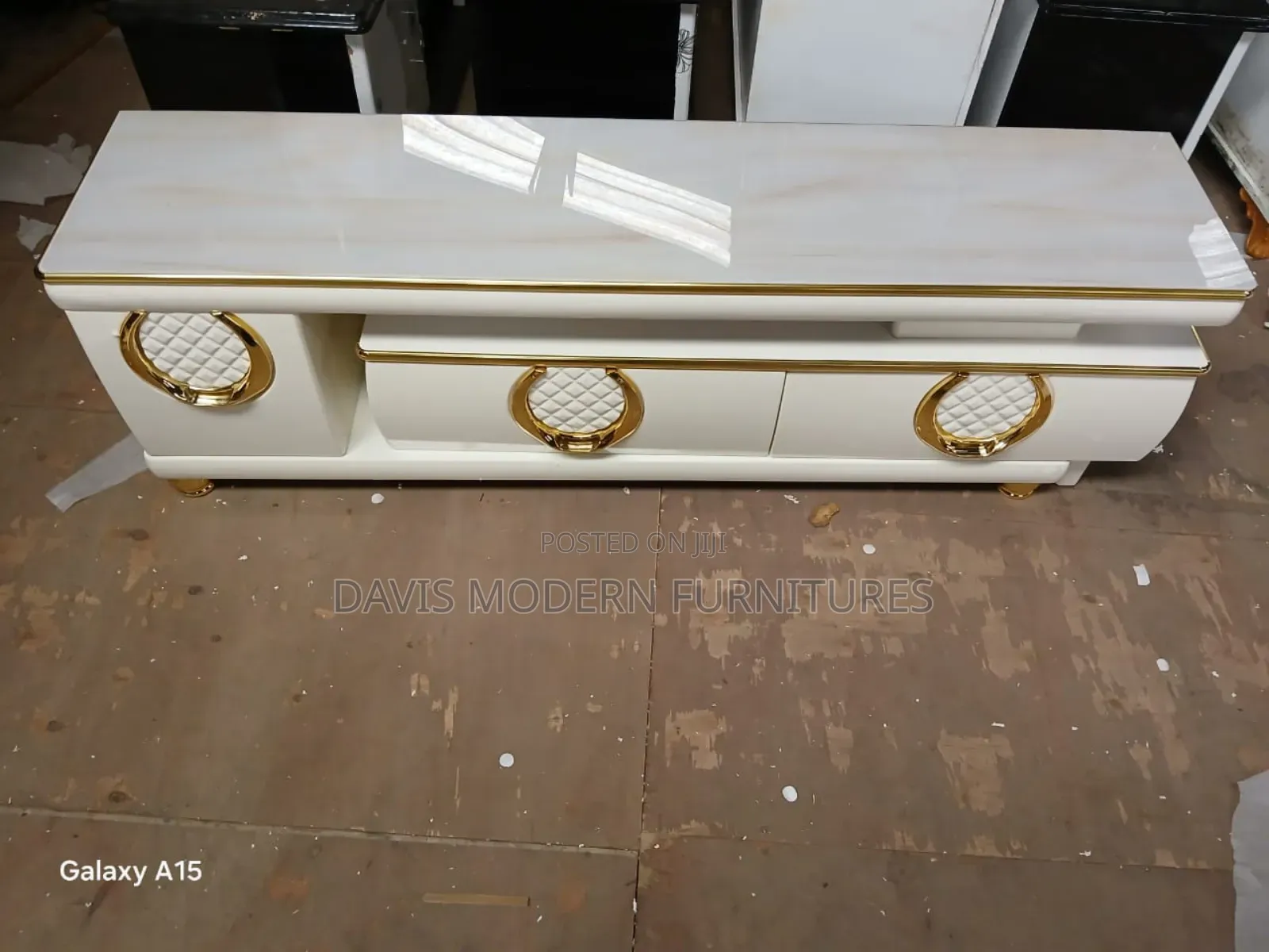Gold Handles White Tv Stand