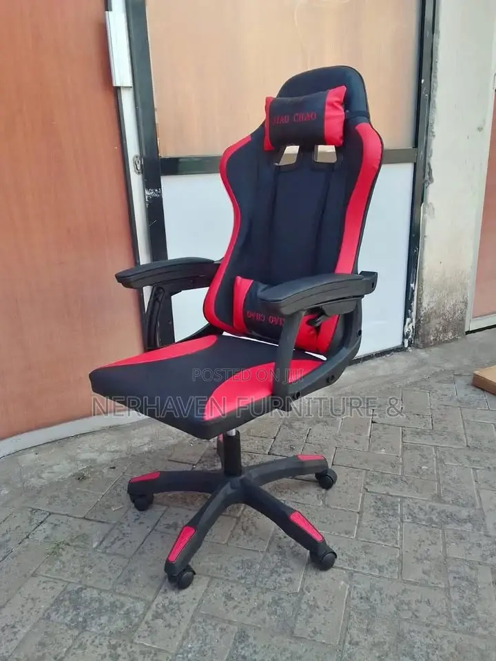 Ergonomic Gaming Chair With Adjustable Height
