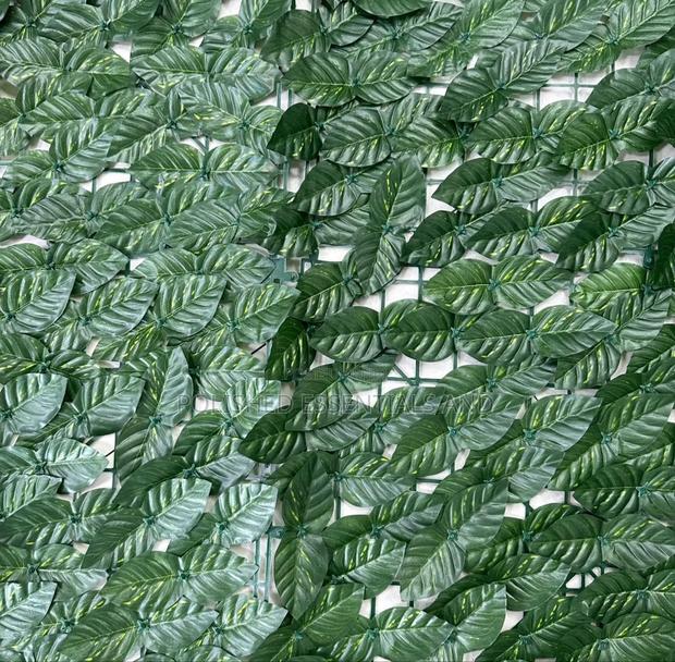 Elegant Privacy Fence - main view