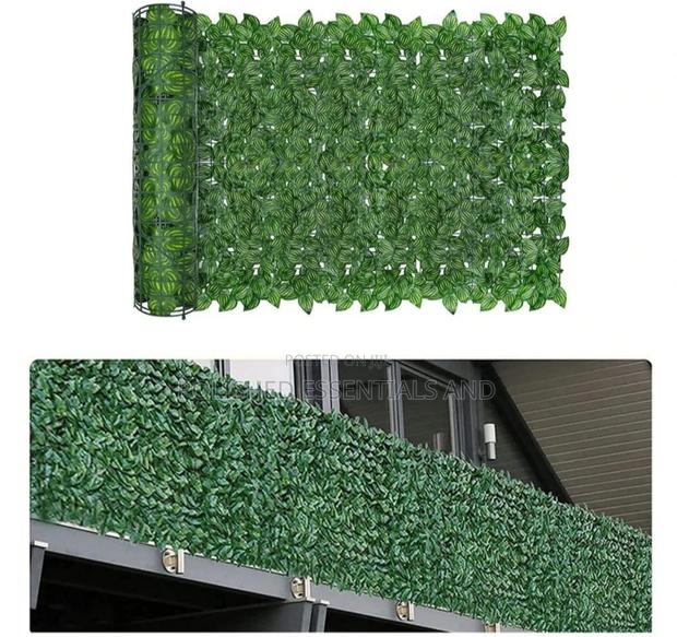 Perfect Artificial Privacy Fence - main view