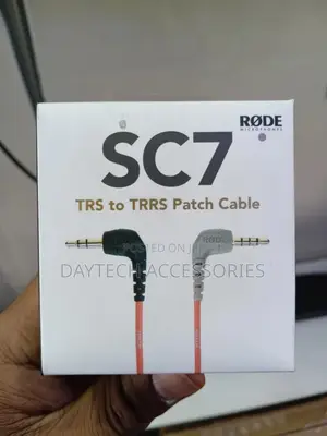 This Is a Røde Sc7 3.5mm TRS to TRRS Patch Cable.