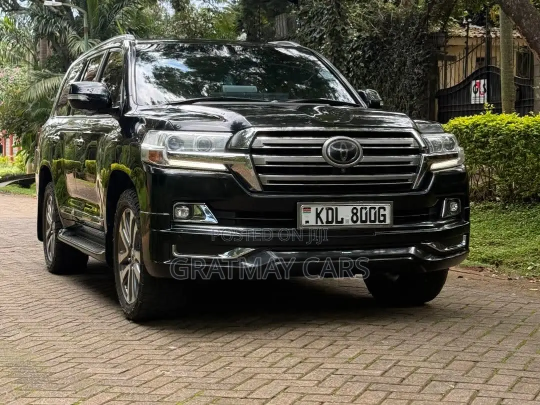 Toyota Land Cruiser 2017 Black