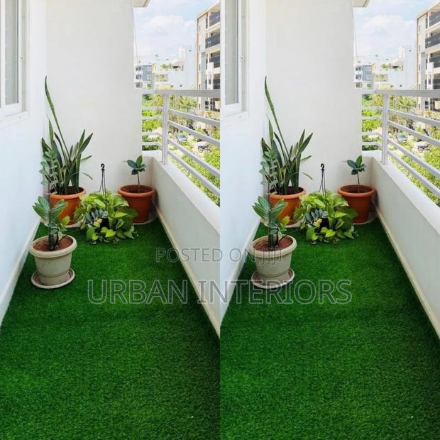 Artificial Grass Carpet With Live Plants Artificial Grass Carpet