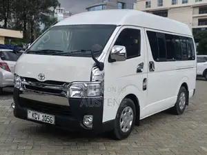 Toyota Grand HiAce 2013 White