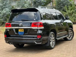 Toyota Land Cruiser 2010 Matt Black