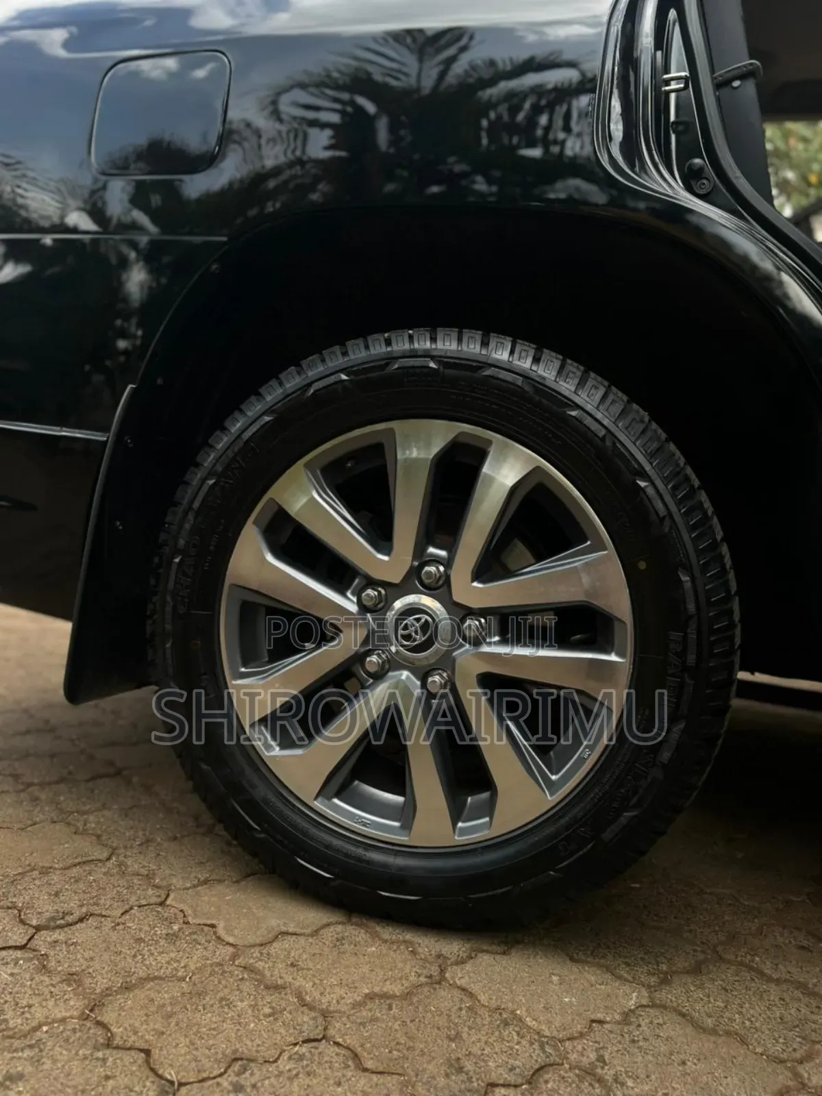 Toyota Land Cruiser 2010 Matt Black