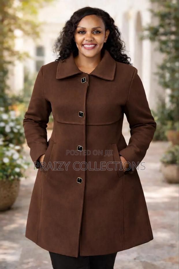 Elegant Buttoned Long Trenchcoat Coat - thumbnail 5