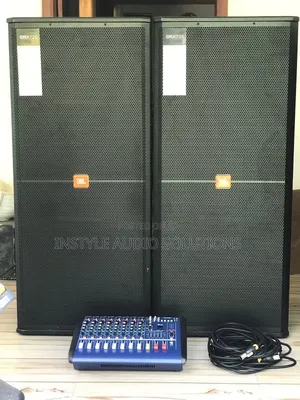 8 Channels Powered Mixer Sound System With (2) 15" Full Range Speakers