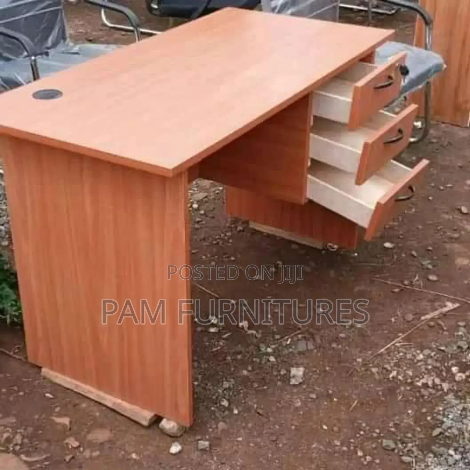 Office Desk/Table