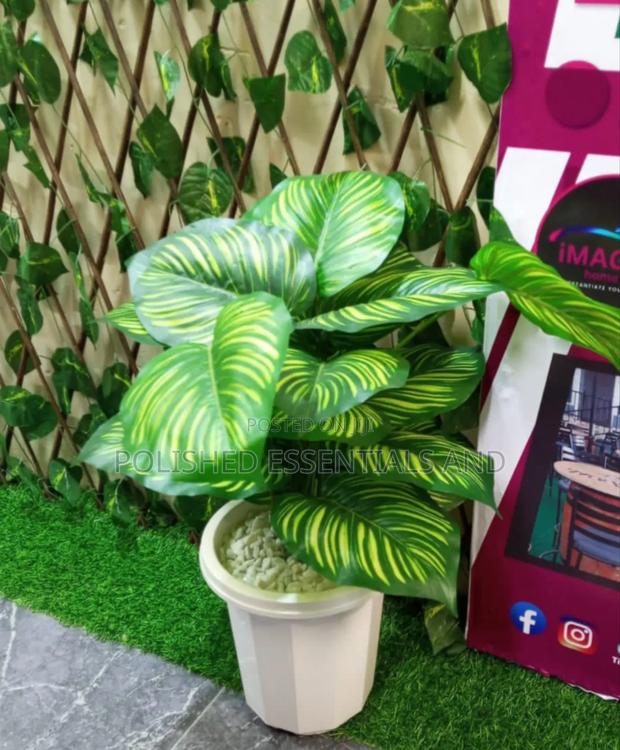 Artificial Potted Decorative Flowers - main view