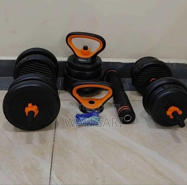 6 in 1 50 Kilogrammes Dumbells Set