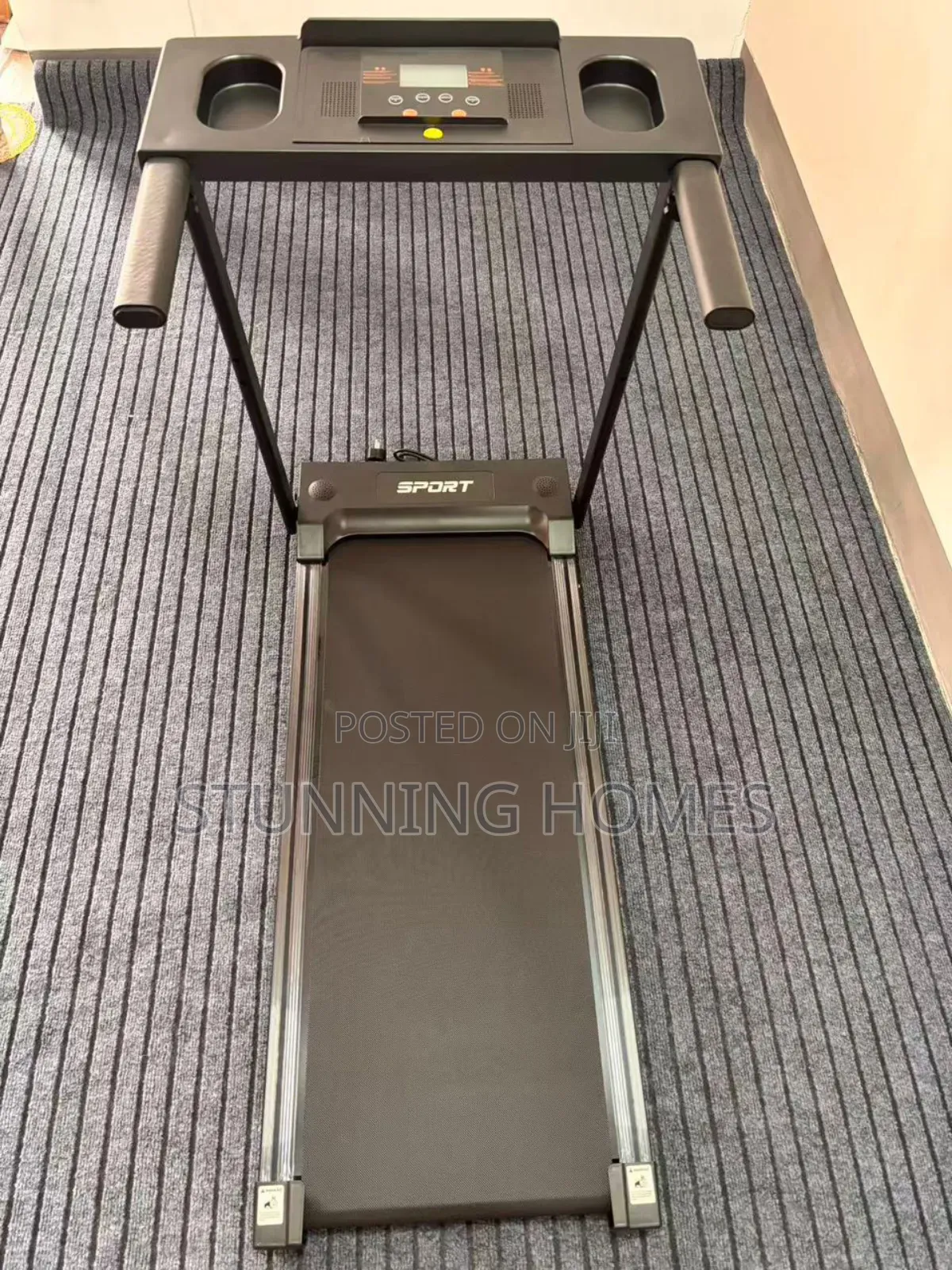 Workout Treadmill With an Incline
