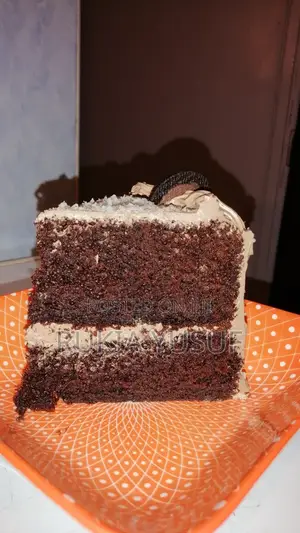 Birthday Cakes and Cupcakes
