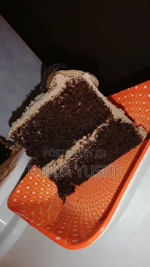 Birthday Cakes and Cupcakes