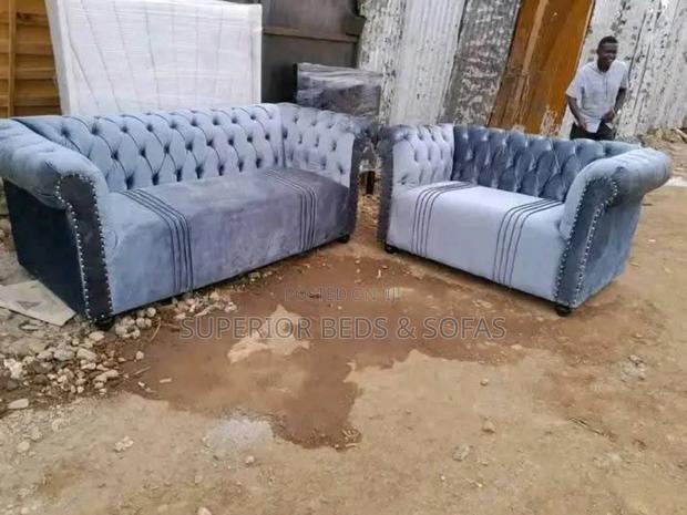 3+2 Seater Grey Sofa on Sale/Free Delivery.