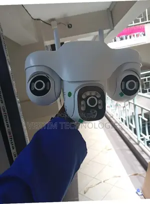 Triple Lens 4g Solar Powered CCTV Camera for Outdoor Use