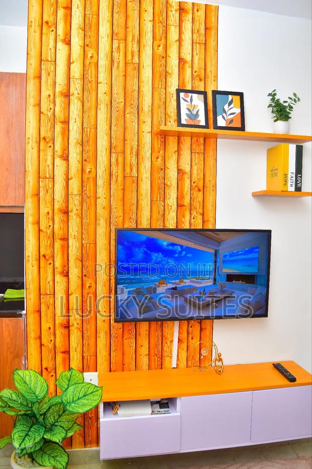 Bed and Breakfast - thumbnail 3